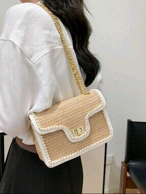 Beaded Trim Straw Shoulder Bag in Natural